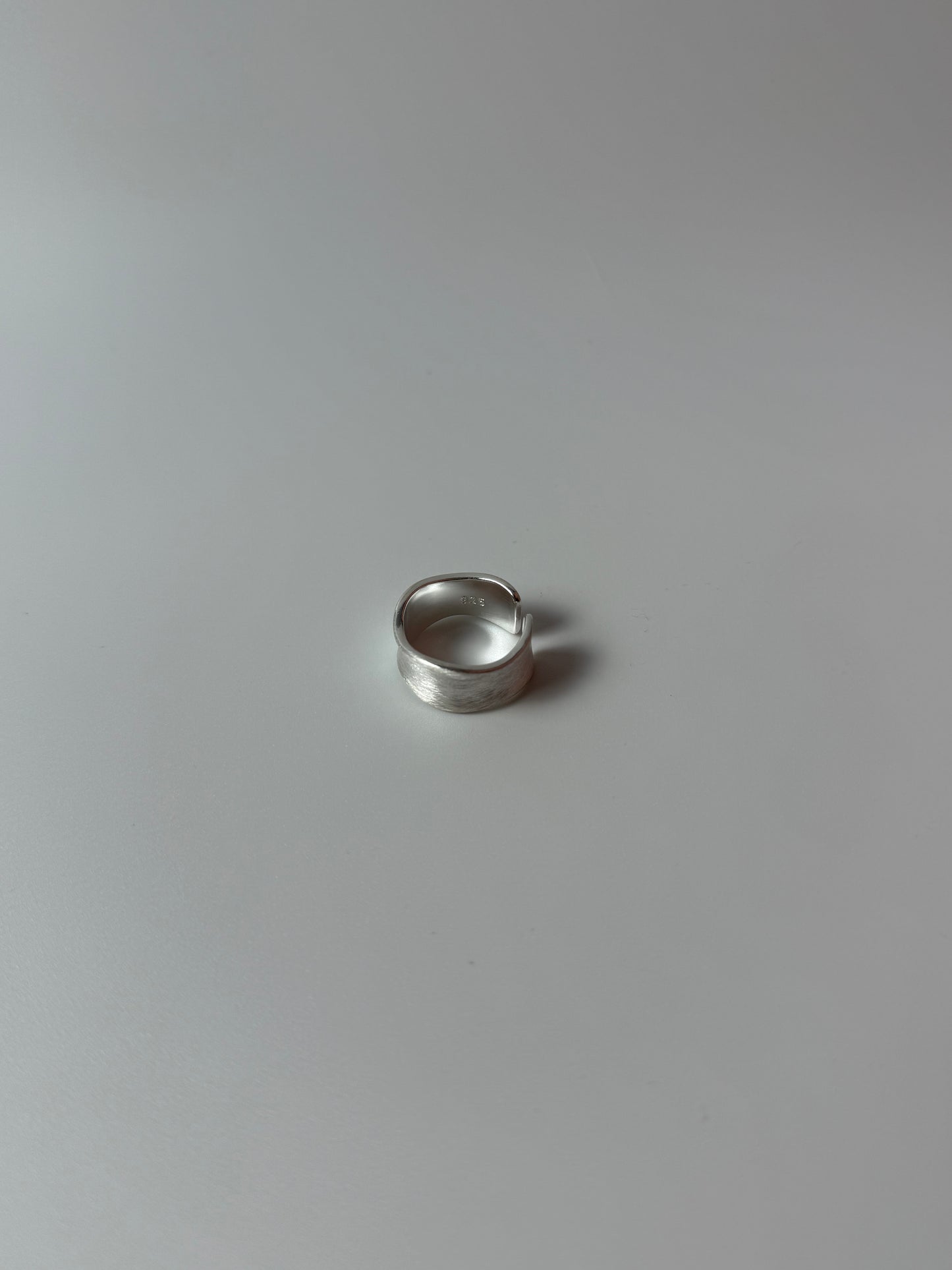 EUN Ring
