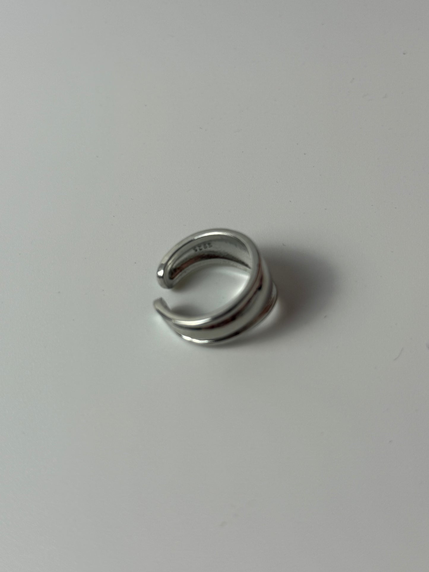 HANGARI Ring