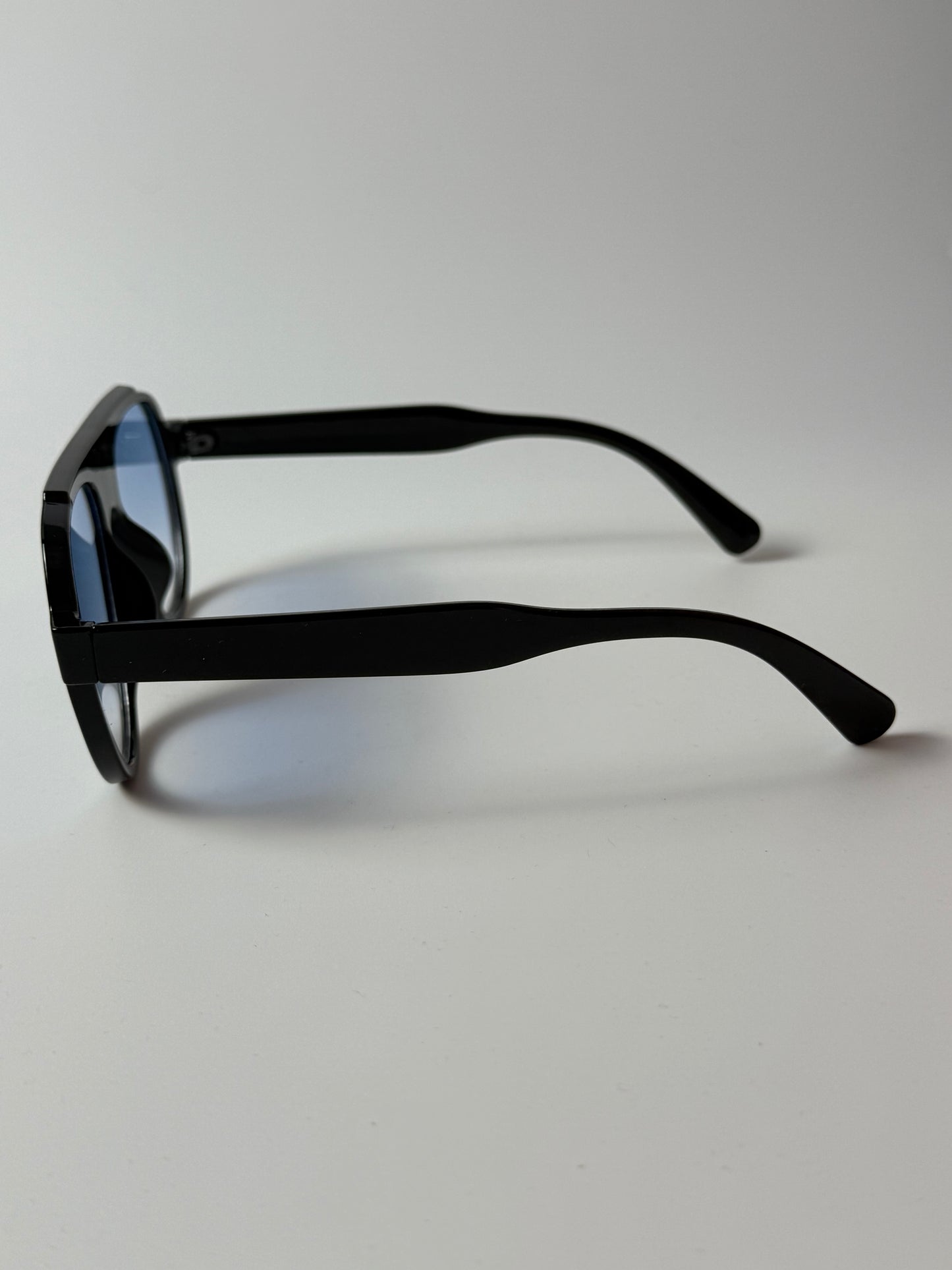 ARA Sunglasses