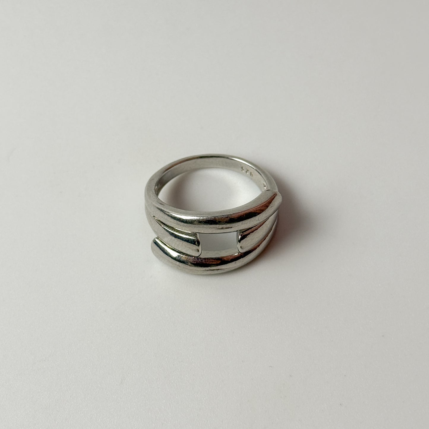 CHEEKY Ring