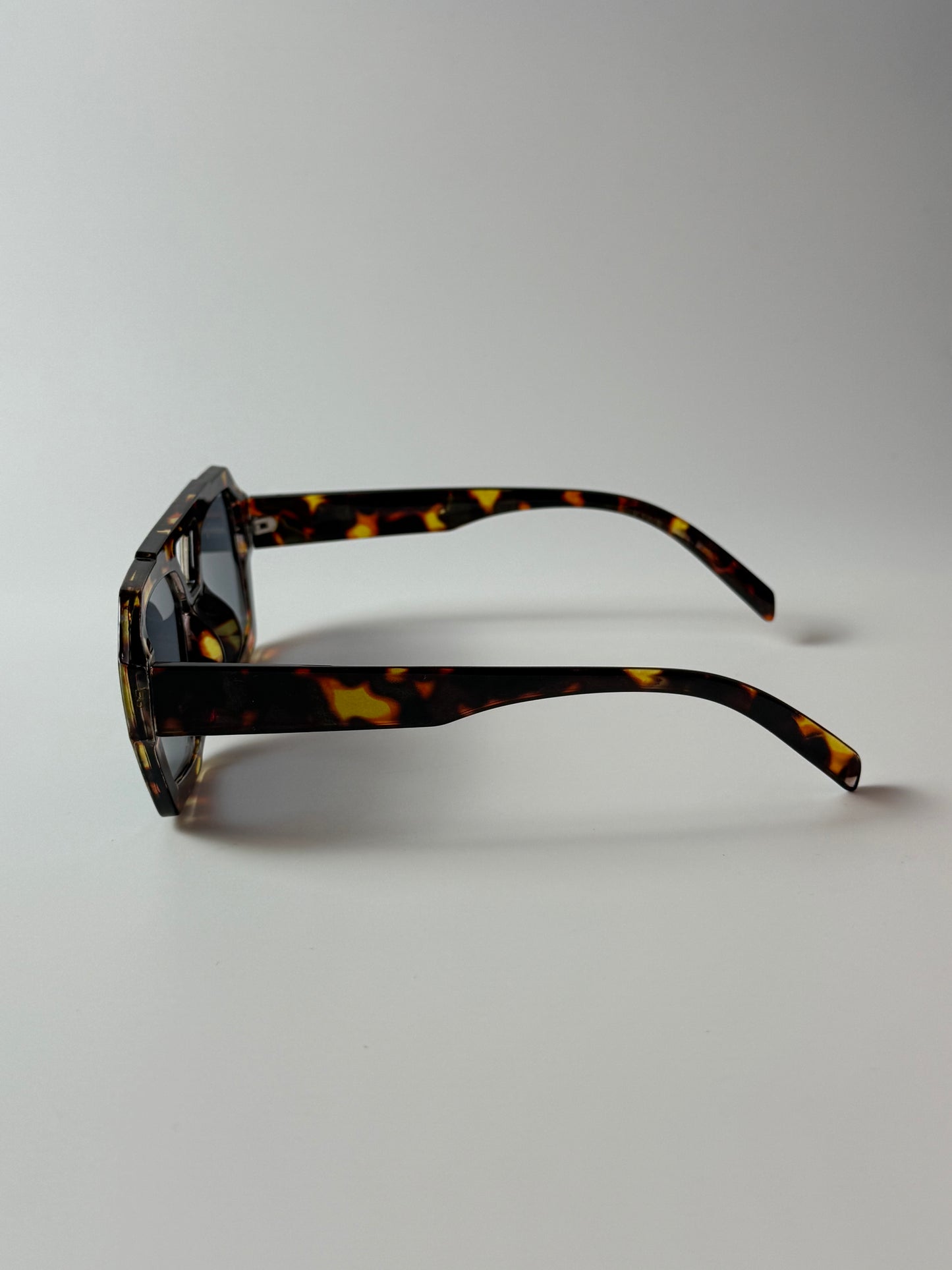 HAEMI Sunglasses
