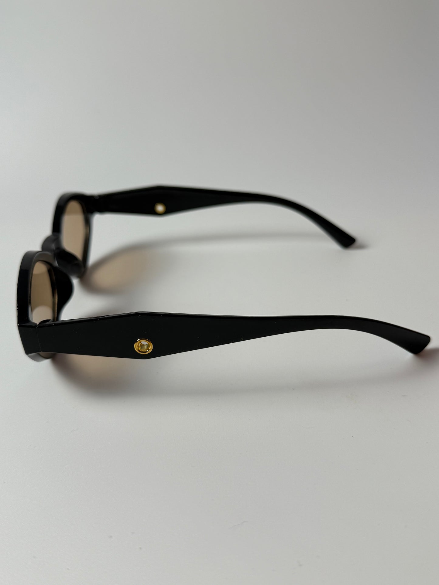 SEOUL ANGLE Sunglasses
