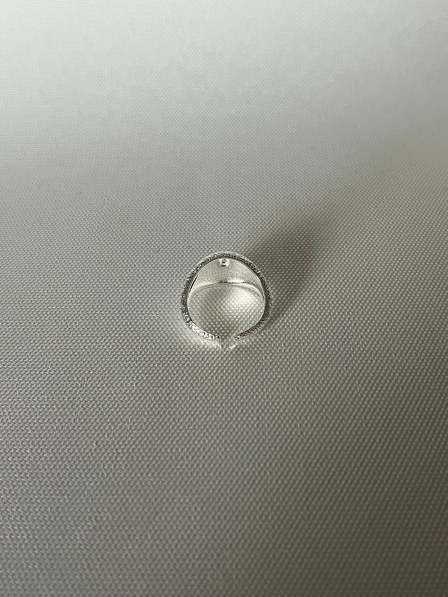 EUNHASUE Ring
