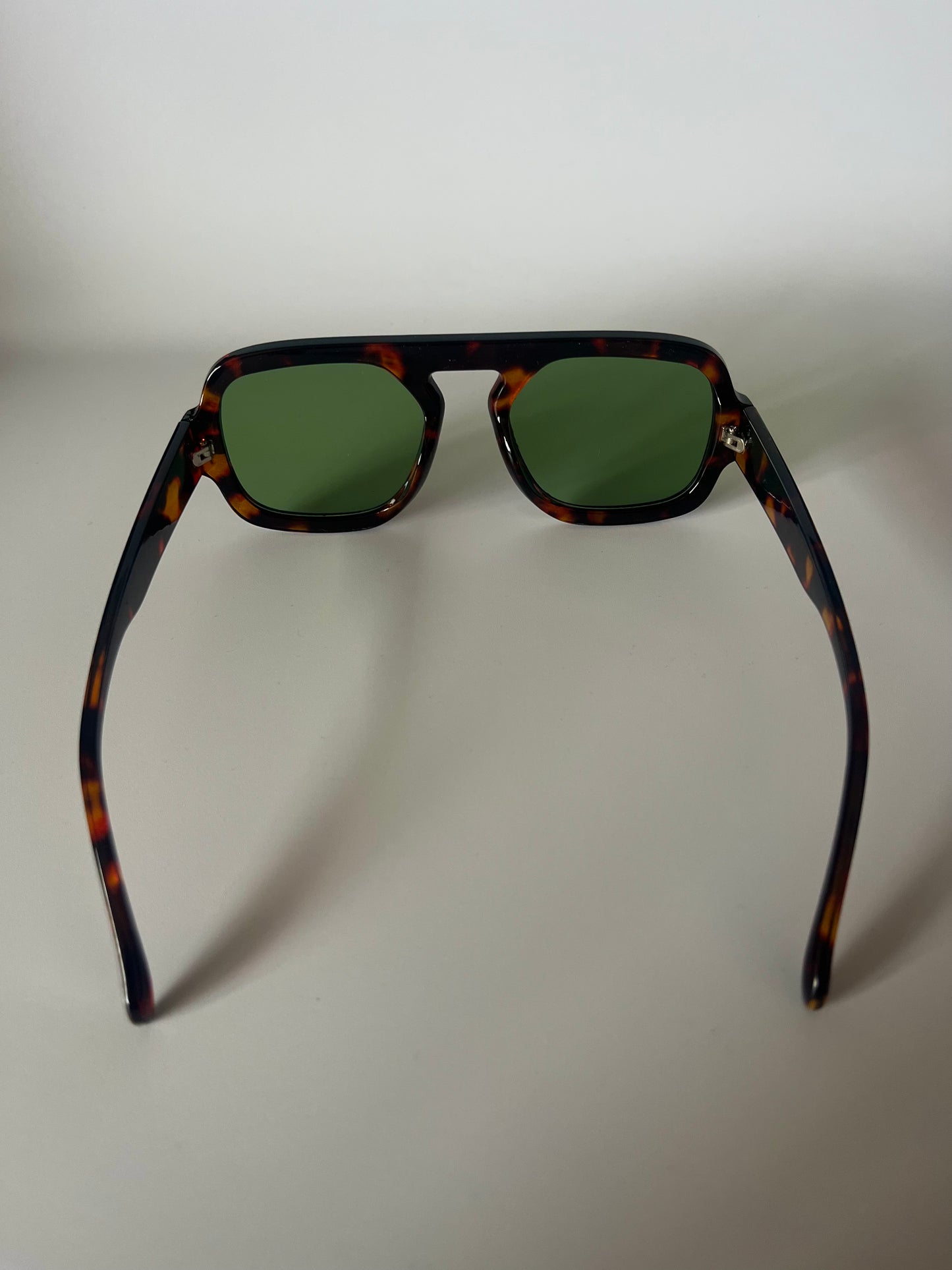 YEODEOLB Sunglasses