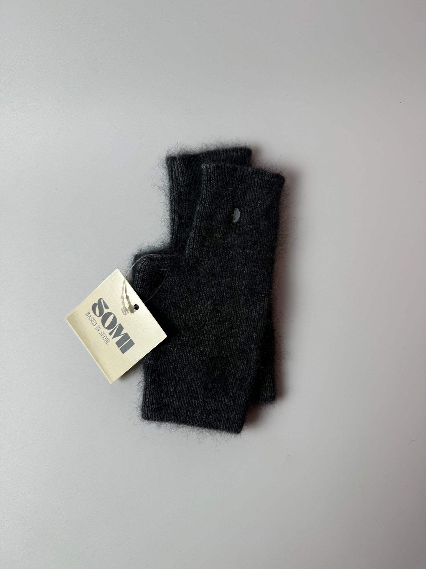 ONGI Cashmere Gloves