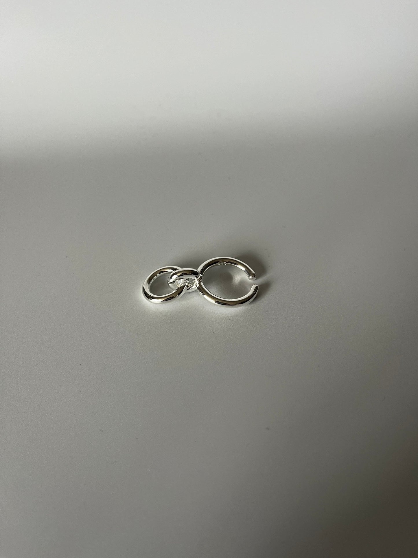 UJUNG Ring