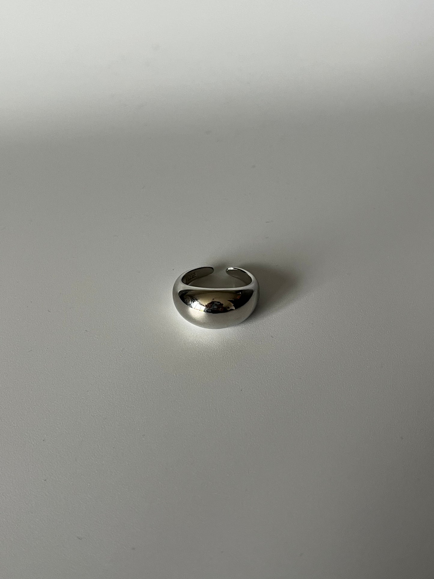 CLASSIC Ring