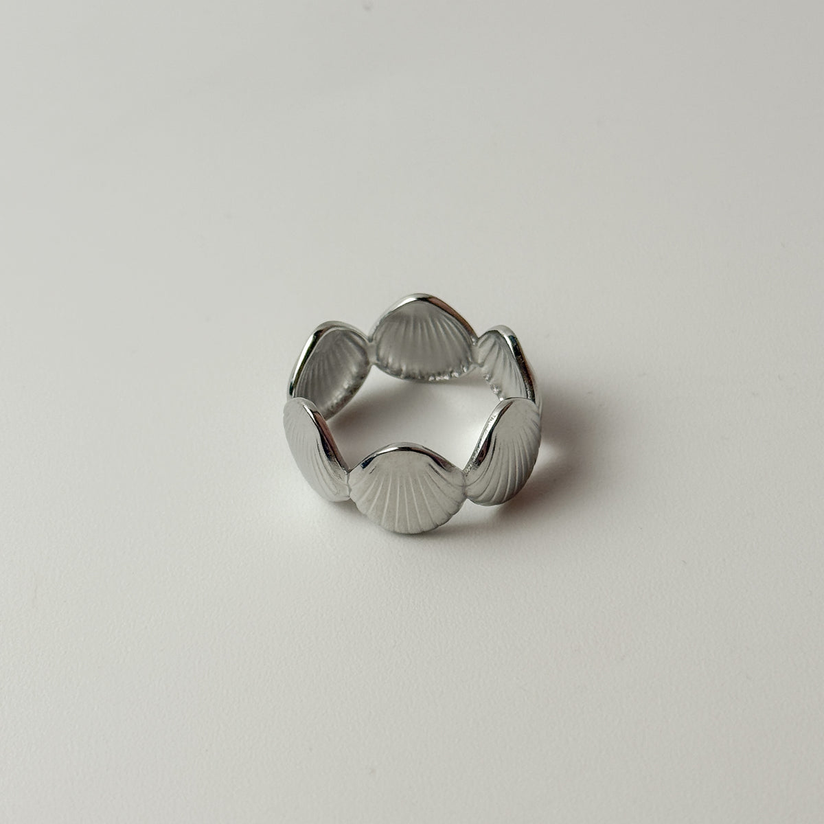 SHELL Ring