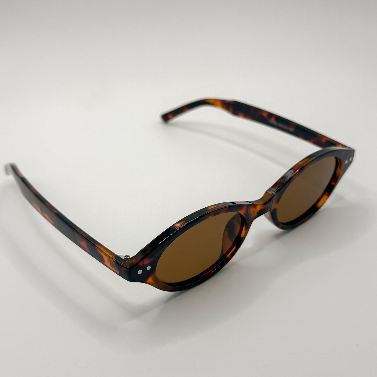 TAPER Sunglasses