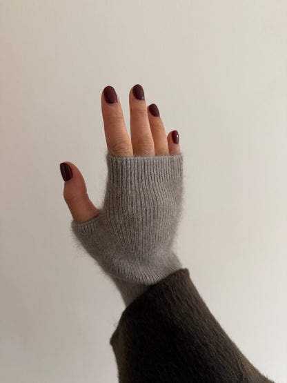 ONGI Cashmere Gloves