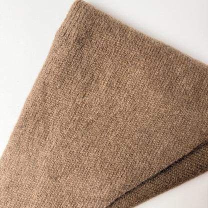 WOOL TRIANGLE Scarf