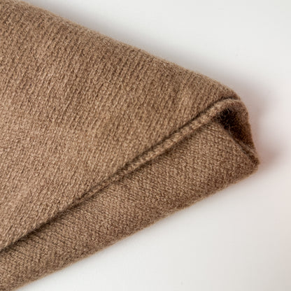 WOOL TRIANGLE Scarf