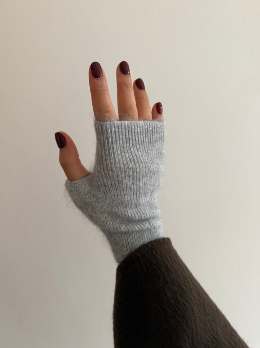ONGI Cashmere Gloves