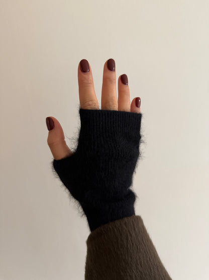 ONGI Cashmere Gloves
