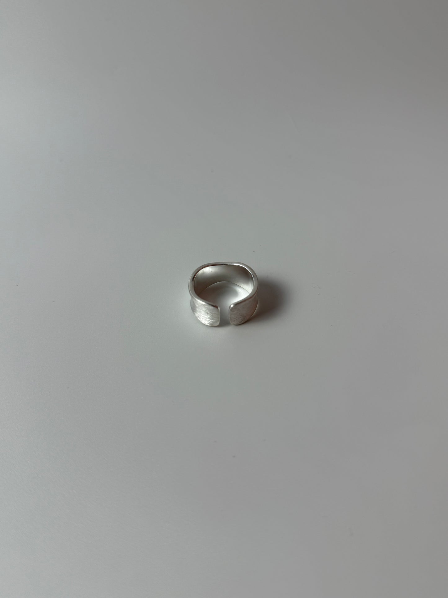 EUN Ring