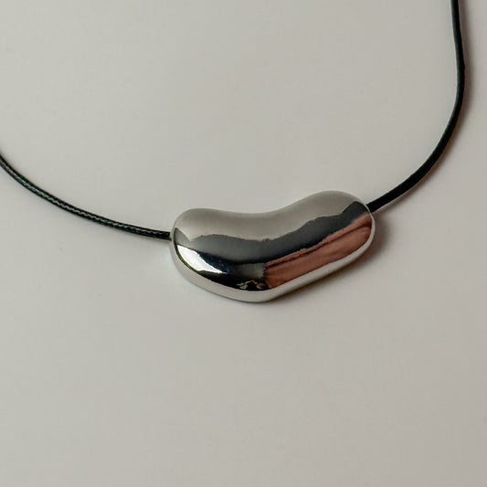 BEAN Necklace