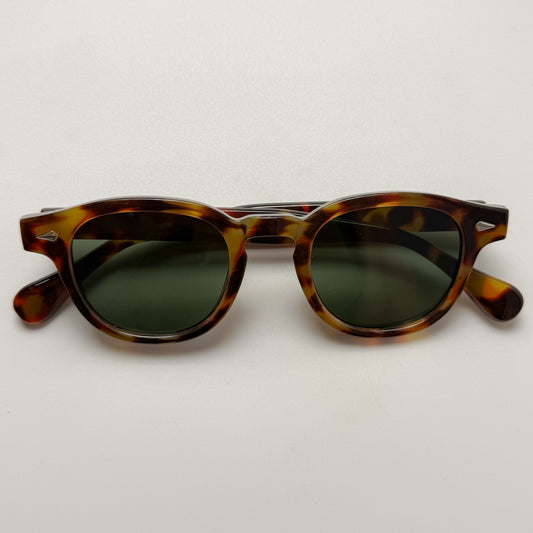 MOSS Sunglasses