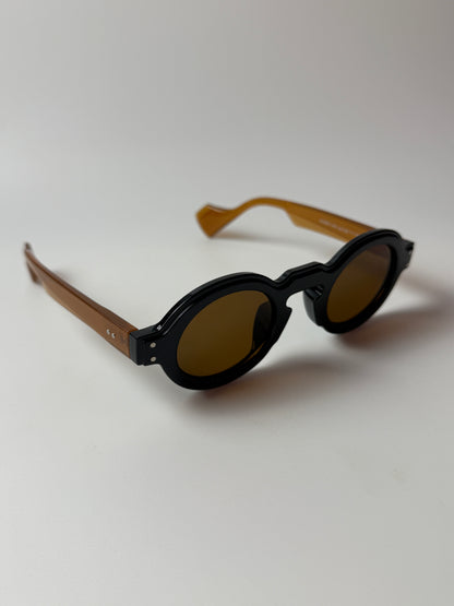 COMMON Sunglasses