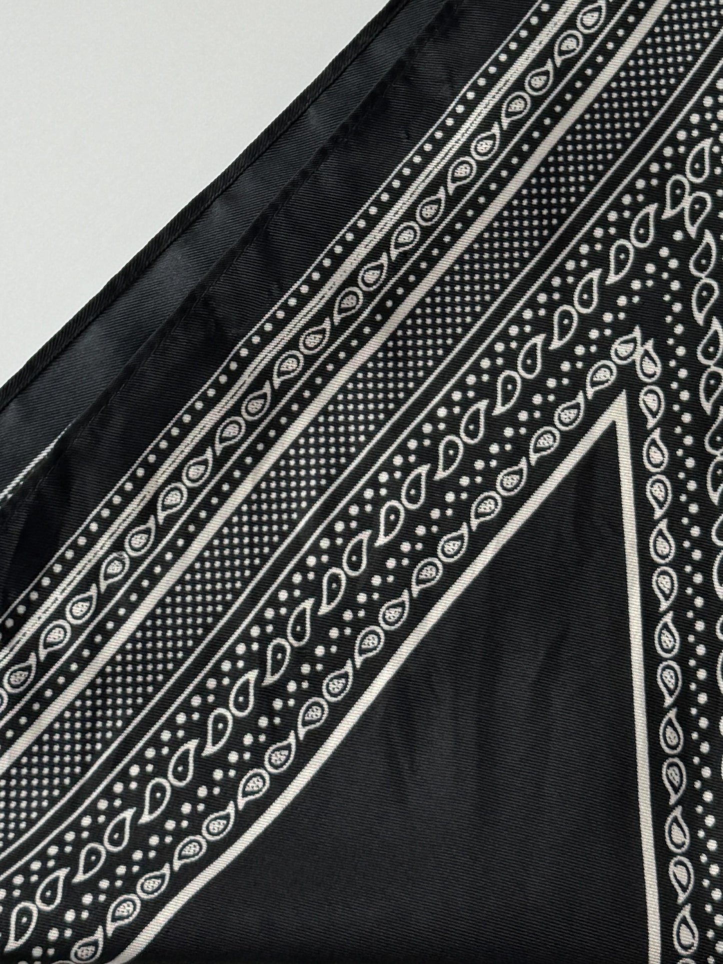 KEFF Scarf