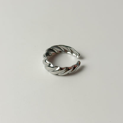 TWIST Ring