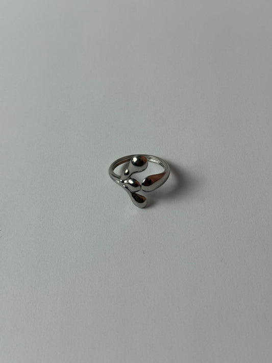 LIQUE Ring