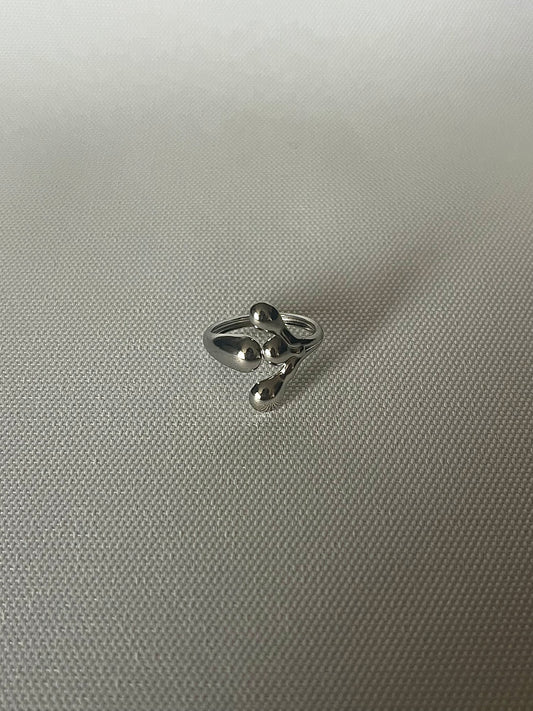 LIQUE Ring