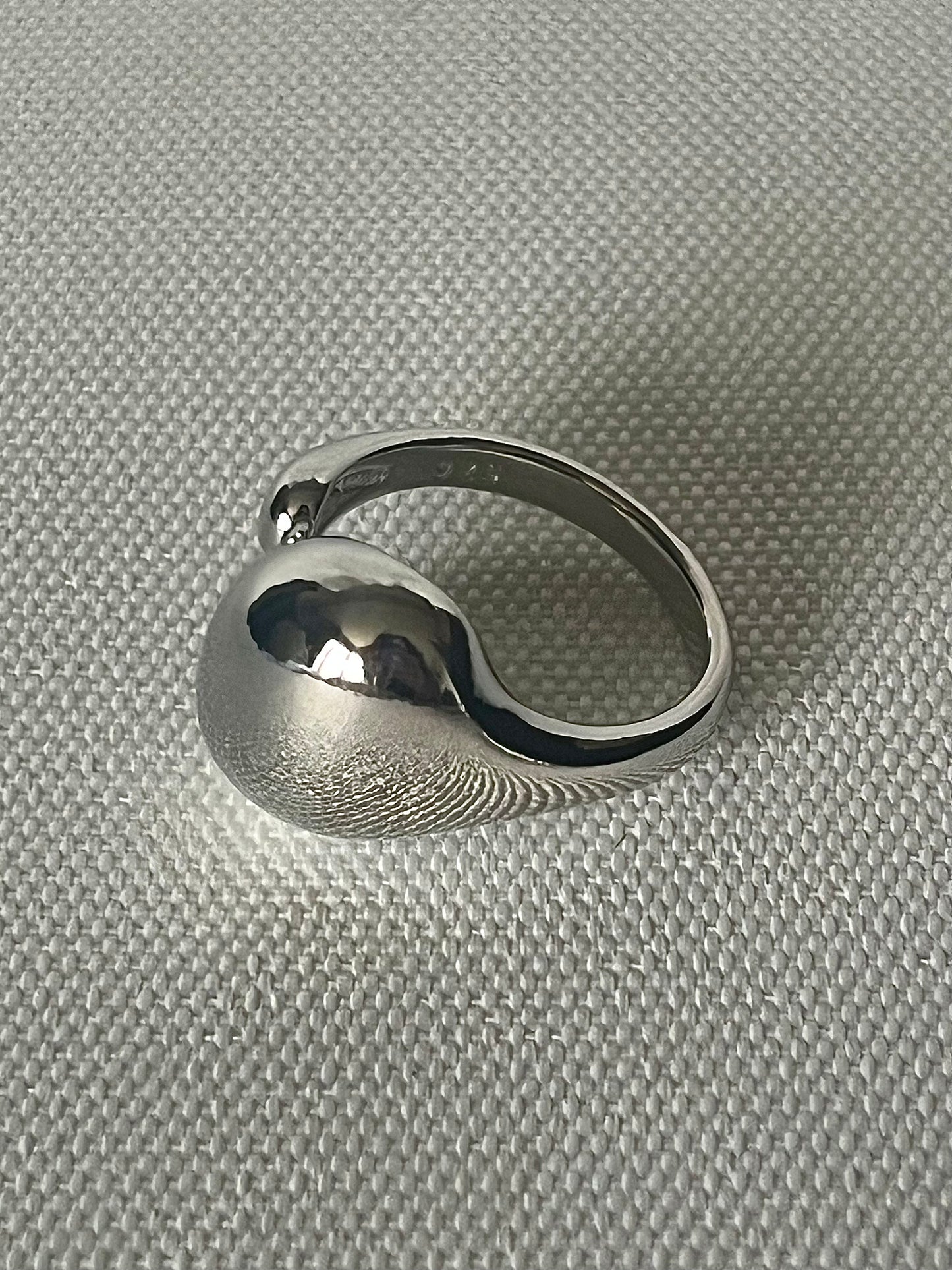 LUNA Ring