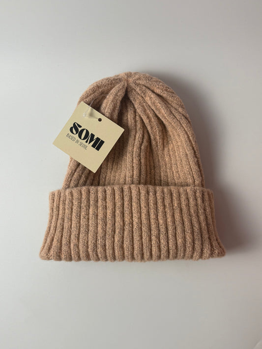 LOOM Beanie