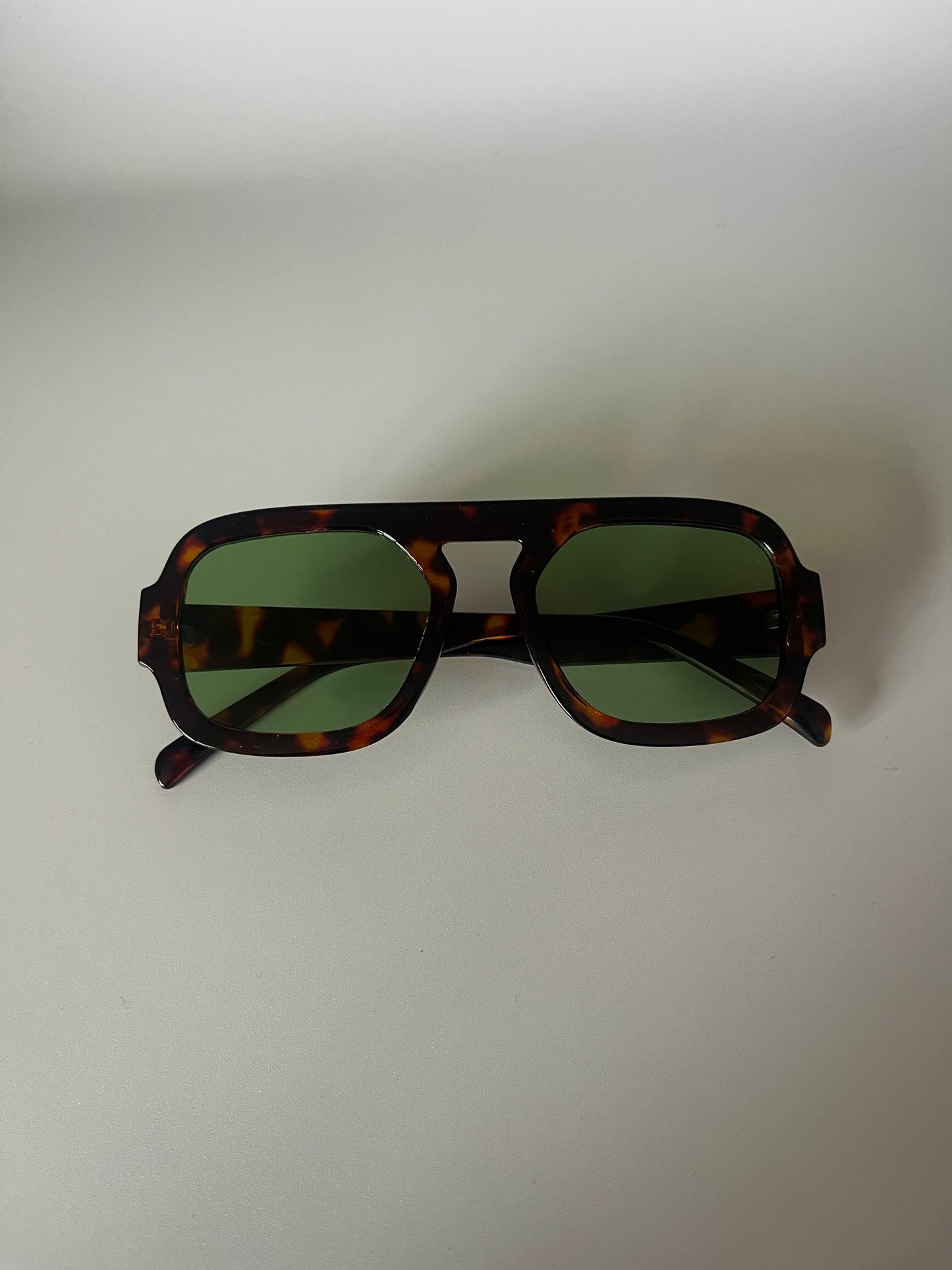 YEODEOLB Sunglasses