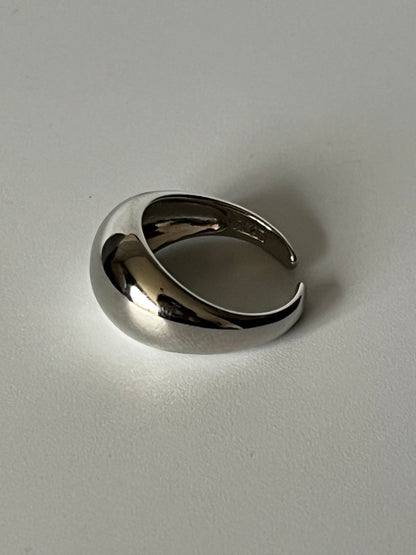 CLASSIC Ring