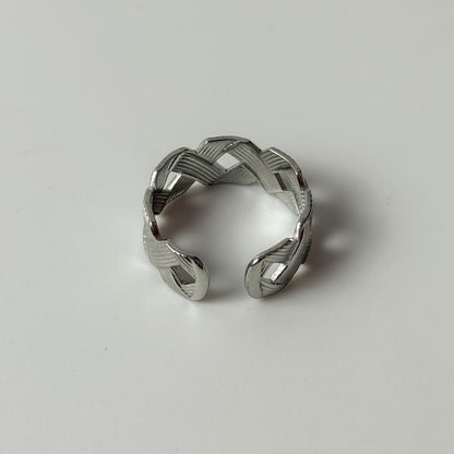 WOVEN LIGHT Ring