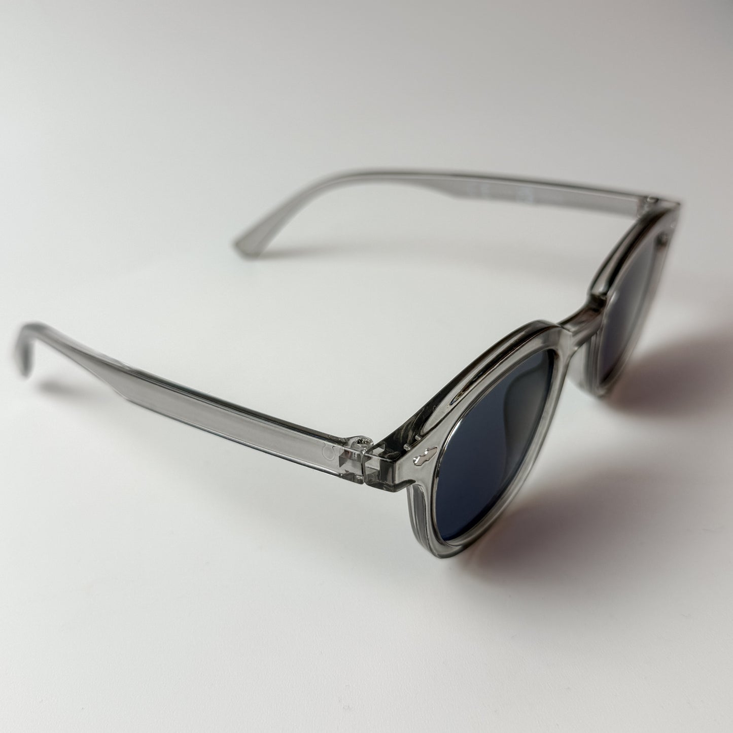 MONO Sunglasses