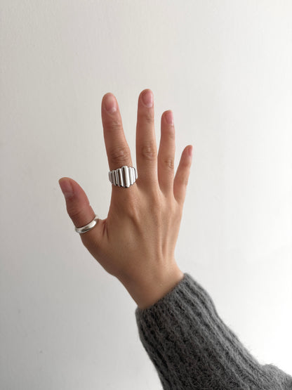 FIN Ring
