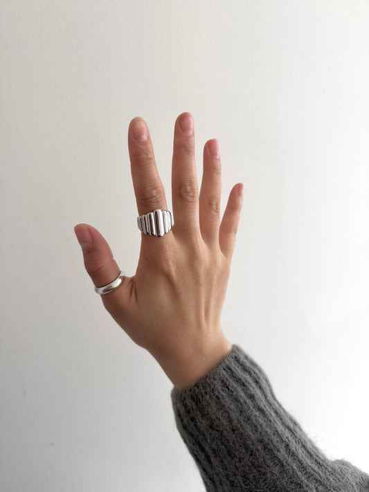 FIN Ring