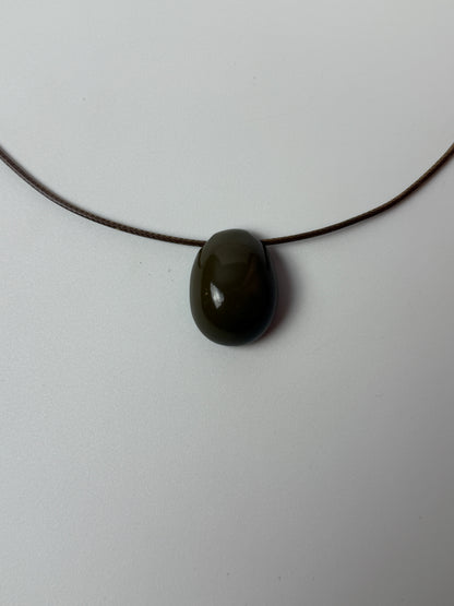 PEBBLE Necklace