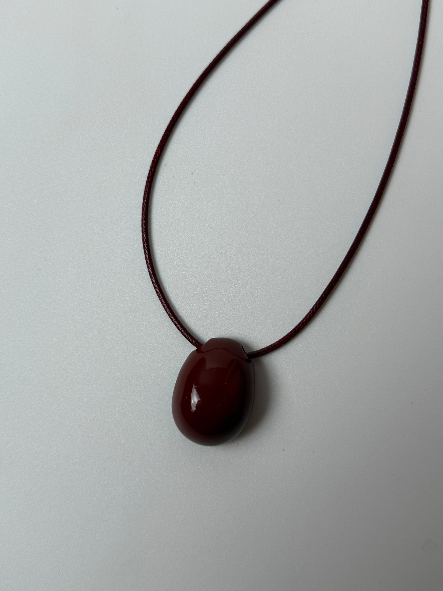 PEBBLE Necklace