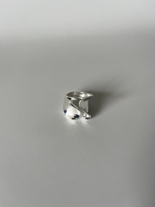 TEUM Ring
