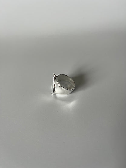 TEUM Ring