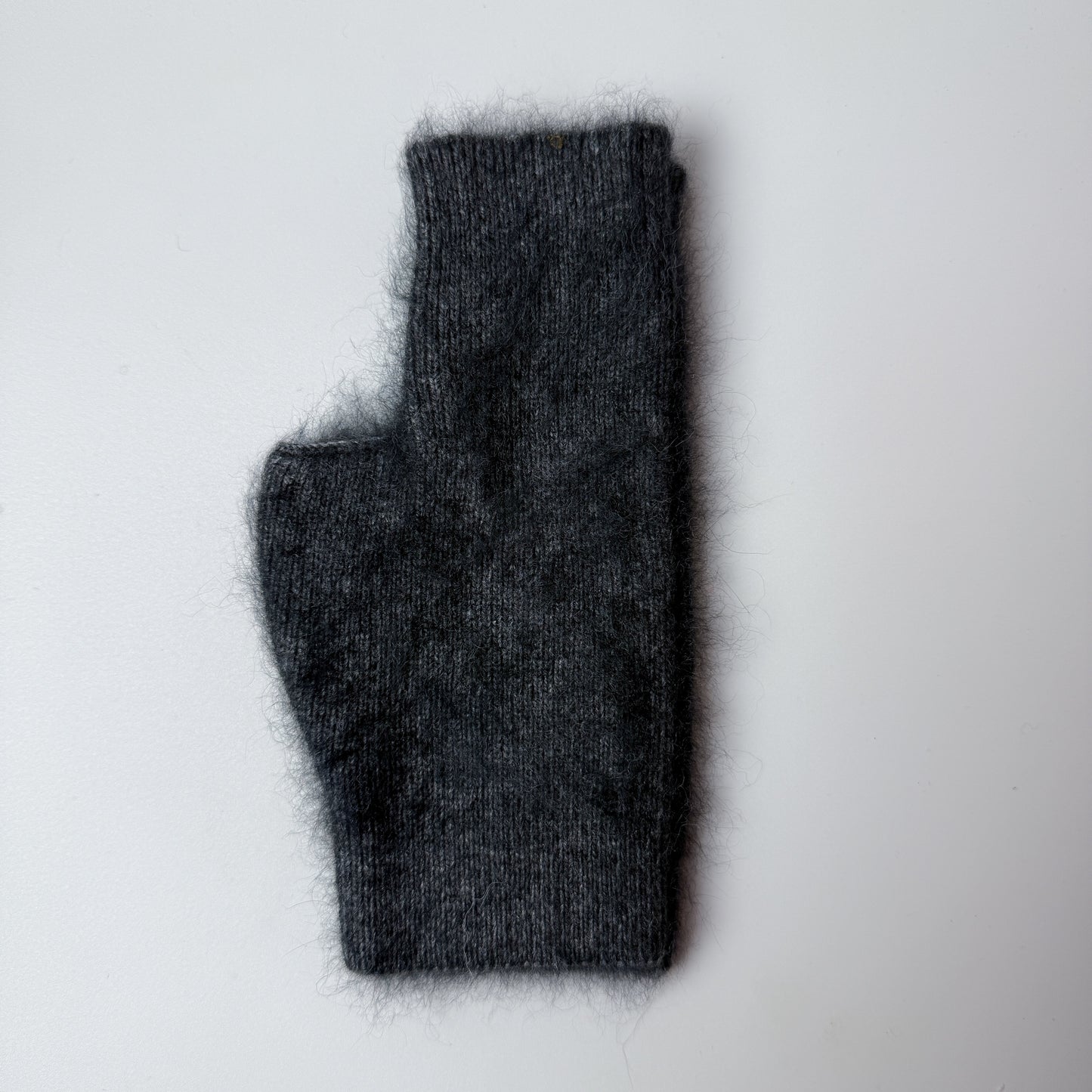 ONGI Cashmere Gloves
