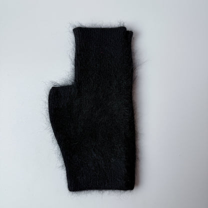 ONGI Cashmere Gloves