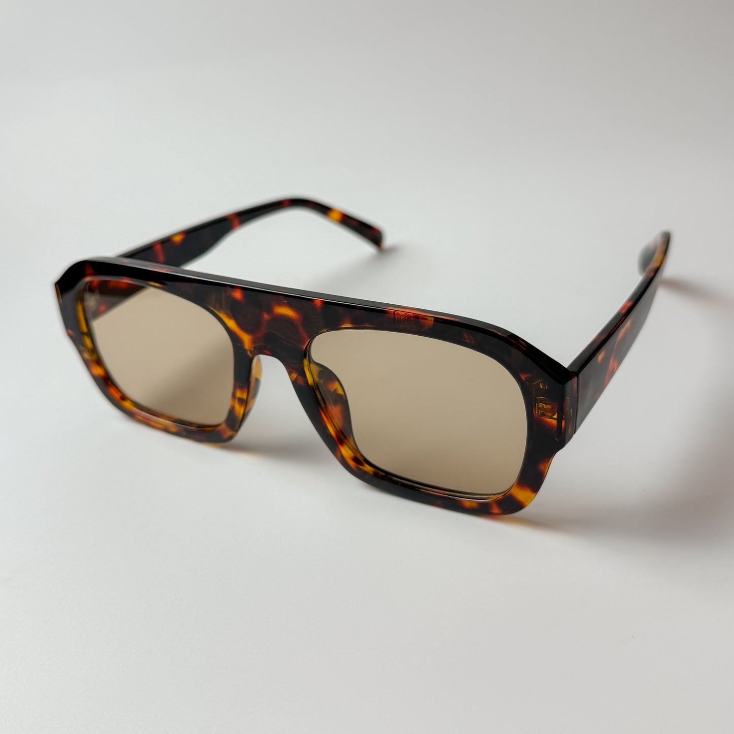 VANT Sunglasses
