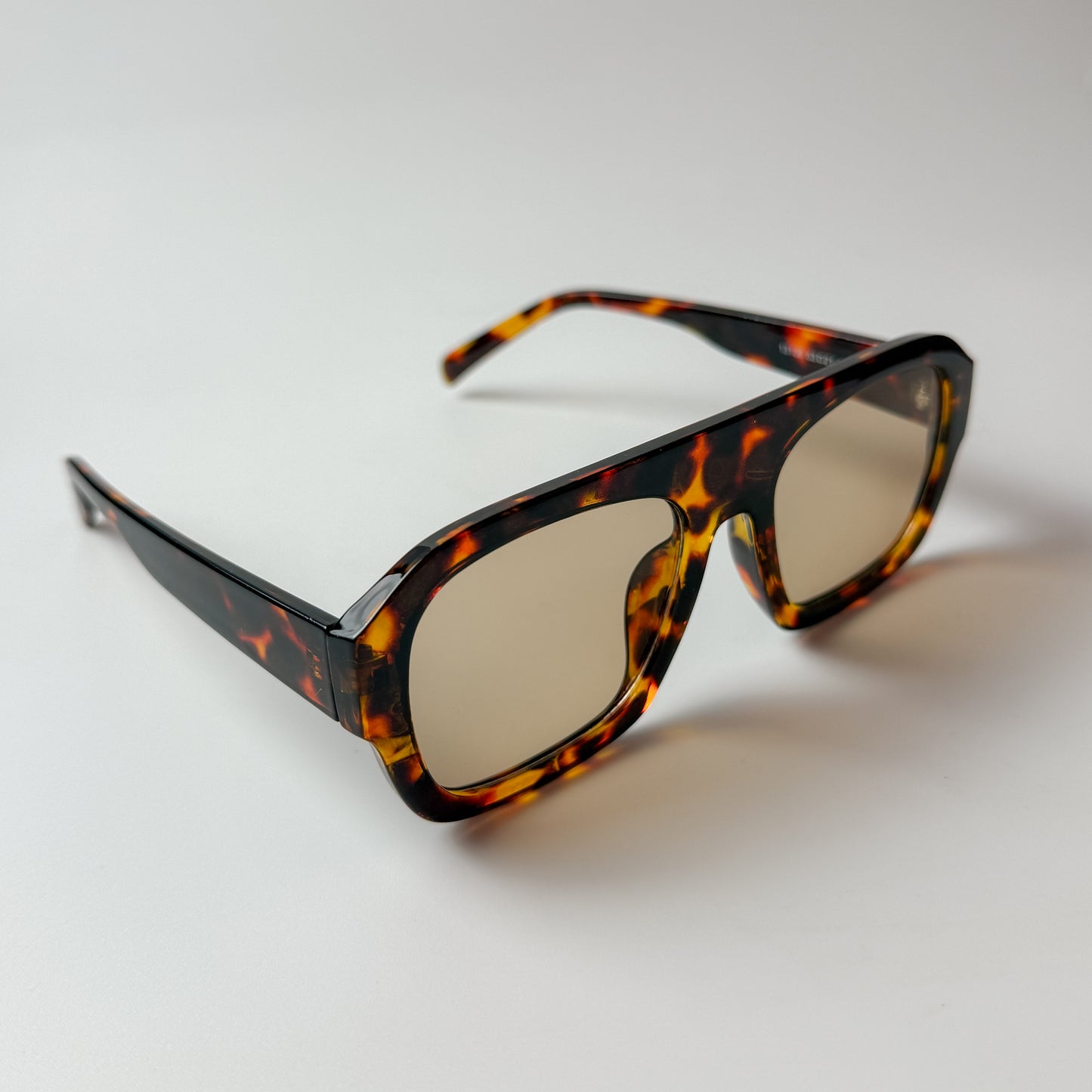 VANT Sunglasses