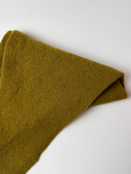 WOOL TRIANGLE Scarf