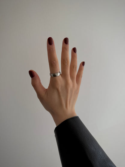 EIRO Band Ring