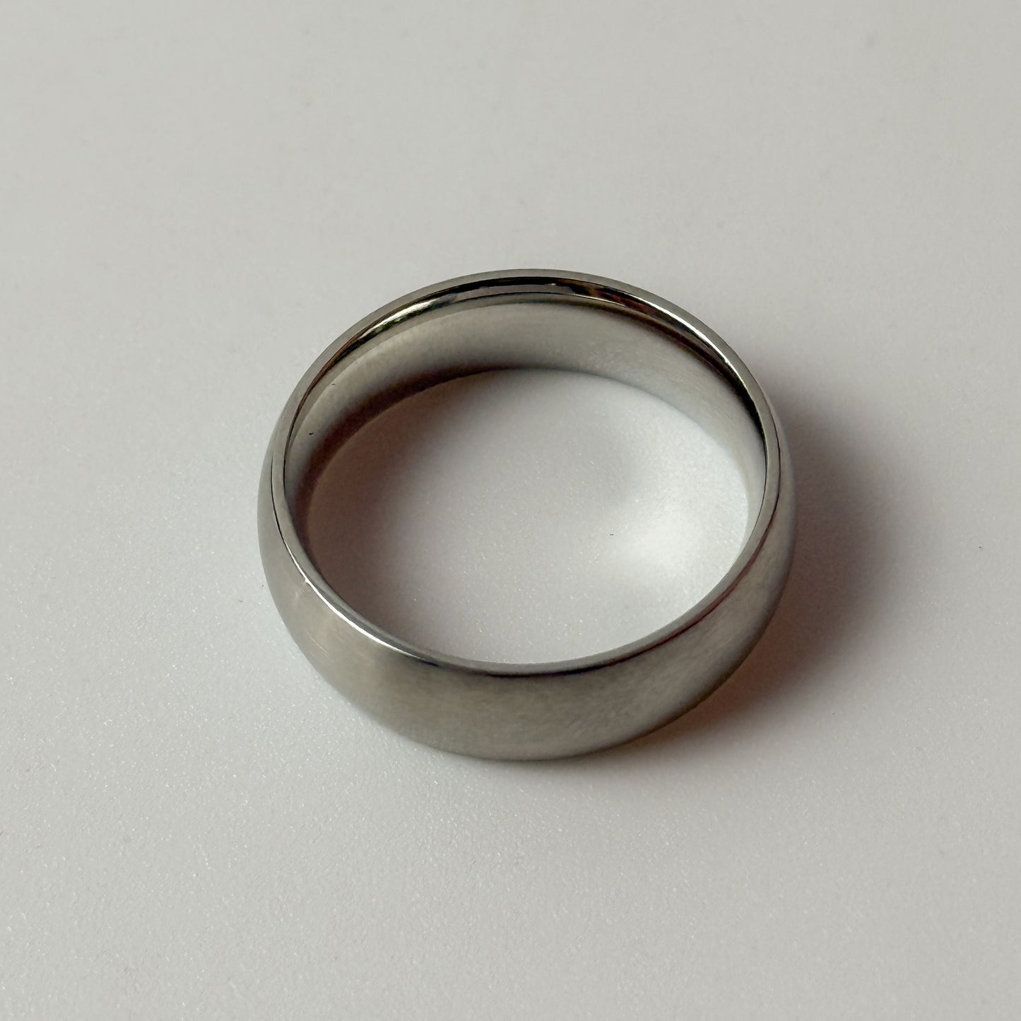 EIRO Band Ring
