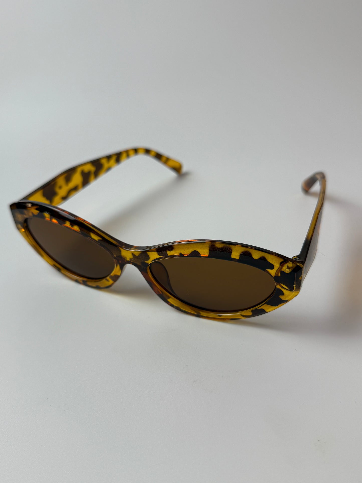 FRECKLE Sunglasses